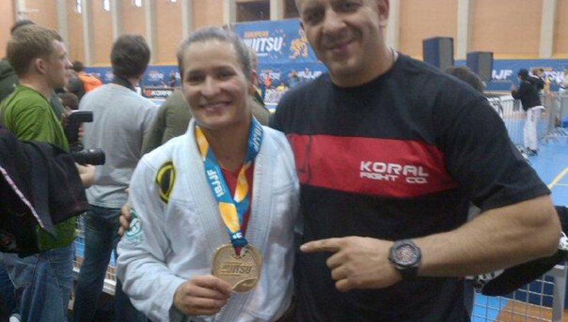 Karen Antunes със златен медал по бразилско жиу-житцу