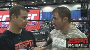 Matt Hughes и Sean Sherk за мазането с вазелин