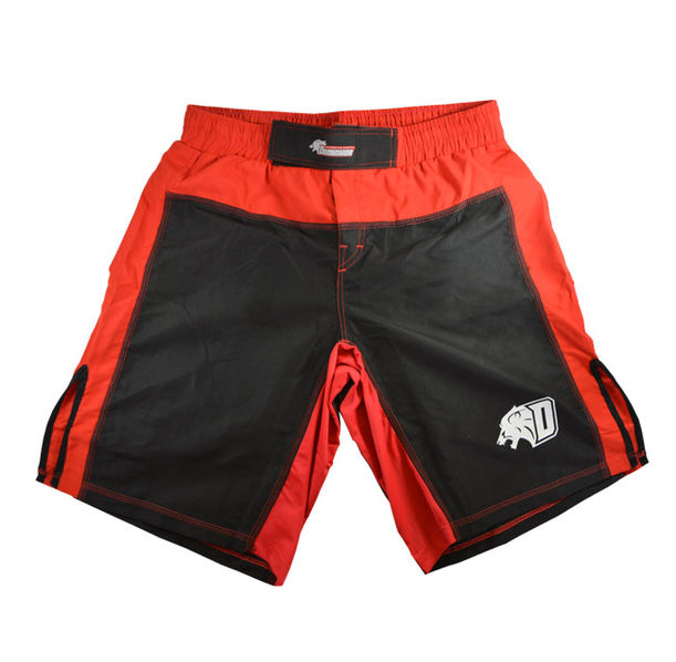 Dominator - ММА шорти / Червен кант