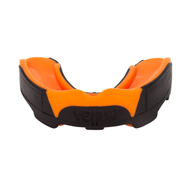 Протектор за уста - VENUM PREDATOR MOUTHGUARD - Black/Neo Orange​