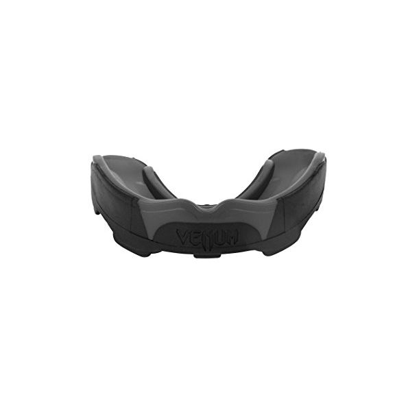 Протектор за уста - VENUM PREDATOR MOUTHGUARD - Black/Black ​