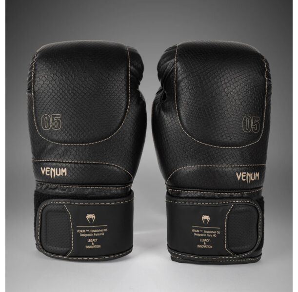 БОКСОВИ РЪКАВИЦИ - Venum Impact Evo Scales Boxing Gloves - Black​