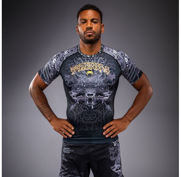 Рашгард - Venum Wolf Atak Short Sleeve Rashguard - Black/Grey​