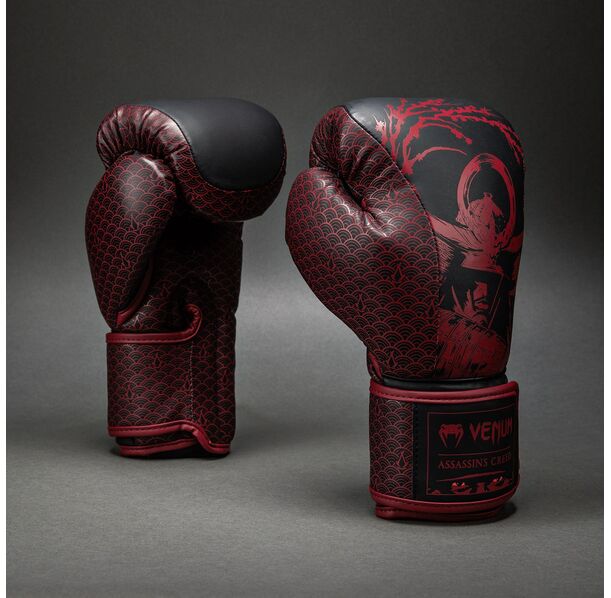 Боксови ръкавици - Venum x Assassin's Creed Shadows Boxing Gloves - Burgundy/Black​