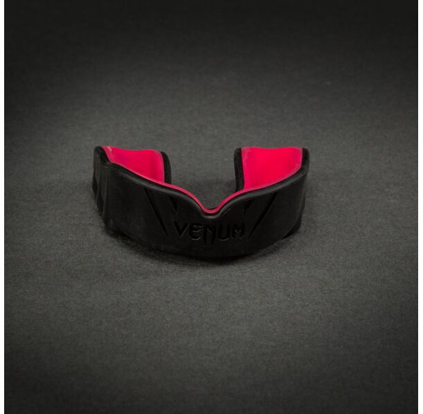 Протектор за уста - Venum Challenger Mouthguard - Black/Raspberry​