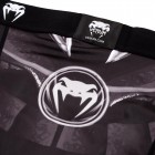 Тренировъчен клин с къси крачоли - VENUM GLADIATOR 3.0 VALE TUDO SHORTS - BLACK/WHITE​