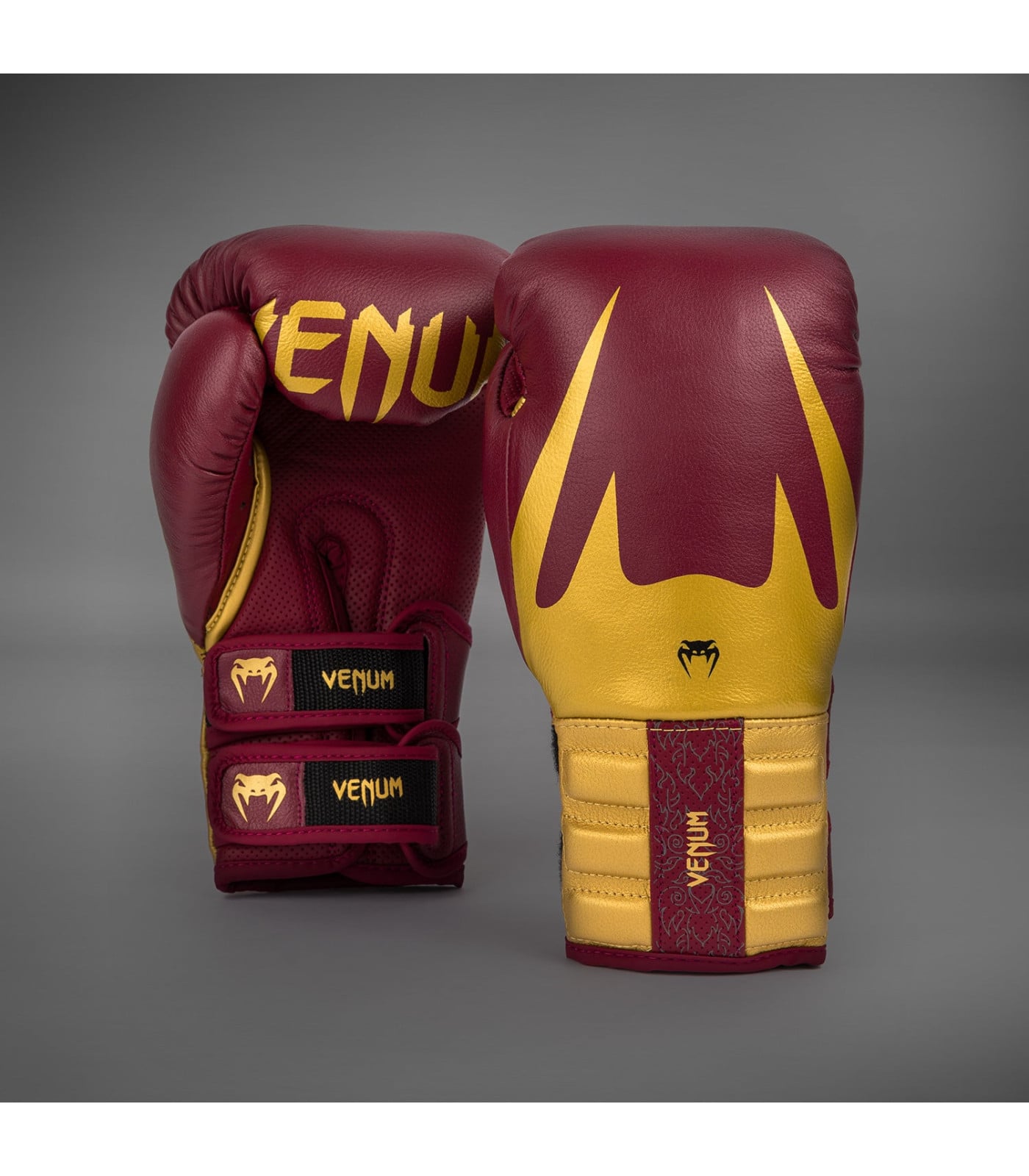 Боксови ръкавици - Venum Reverso Boxing Gloves - Cherry Red/Gold​