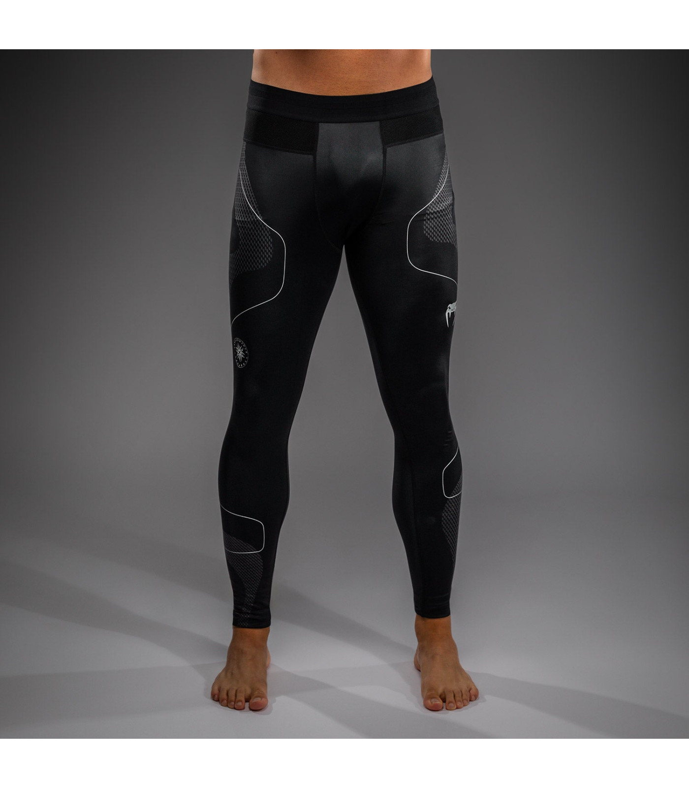 Дълъг клин - Venum Nexus Spats - Black/Silver​