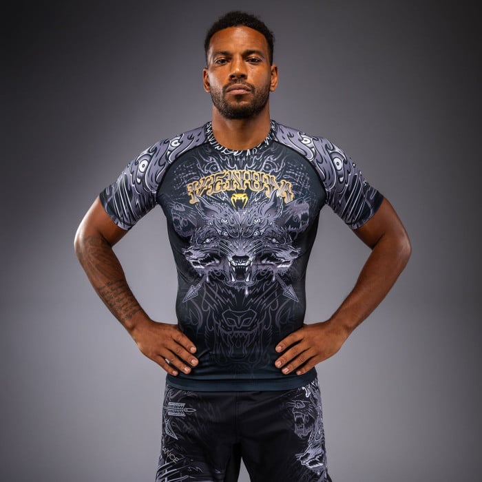 Рашгард - Venum Wolf Atak Short Sleeve Rashguard - Black/Grey​