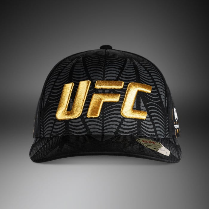 Шапка UFC Zenith by Venum Authentic Fight Night Cap - Black/Gold